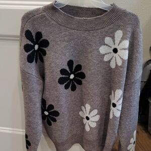 Carolyn Taylor Black and White Floral Sweater